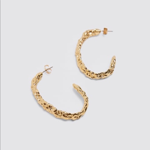 new | ZARA Gold Hoop Earrings - Picture 2 of 6